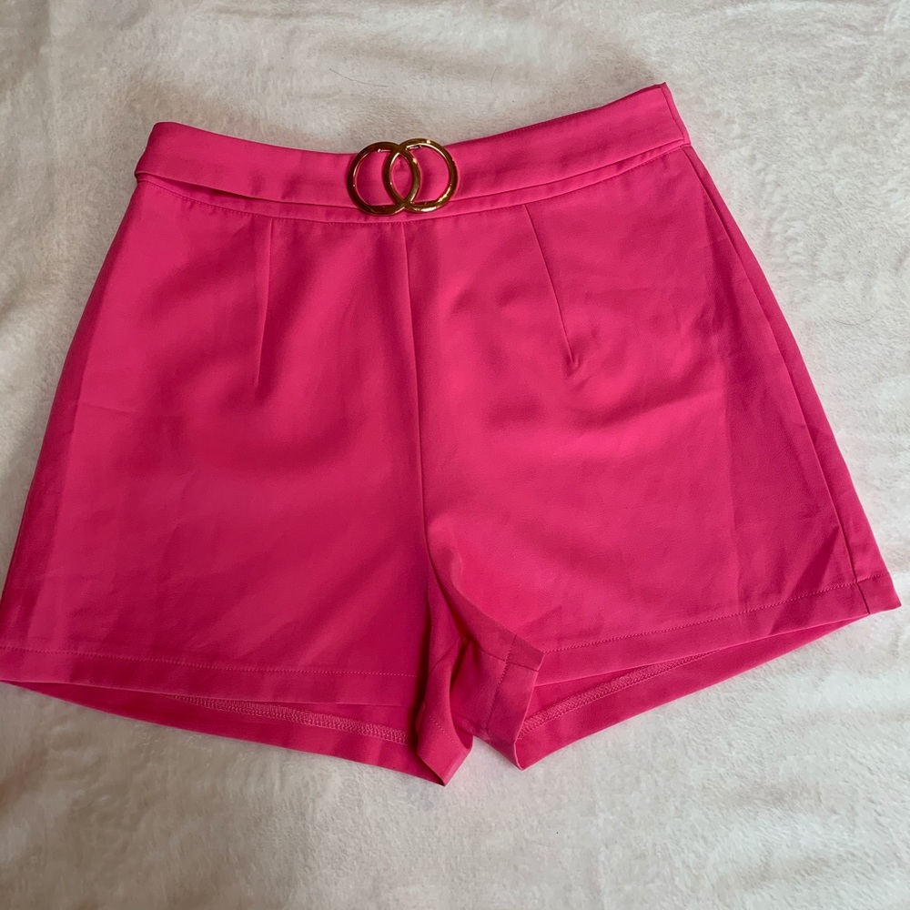 Quiz Pink Shorts Size Small, Attached Belt